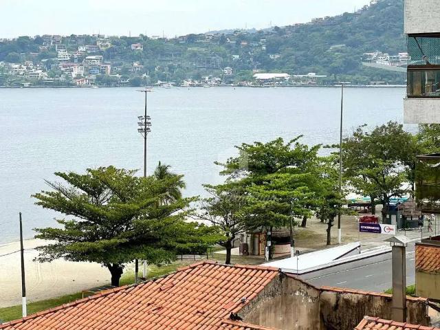 Apartamento venda em Região Praias da Baía, Niterói