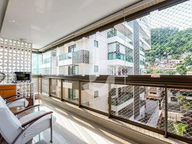 Apartamento venda em Região Praias da Baía, Niterói
