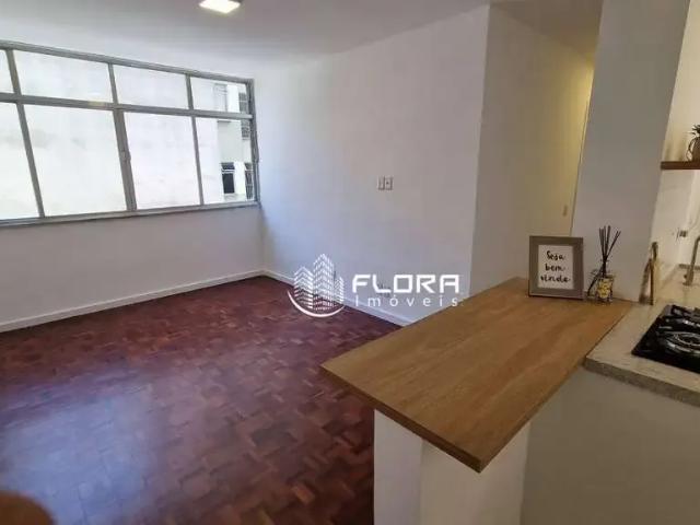 Apartamento venda em Região Praias da Baía, Niterói