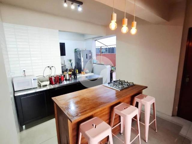 Apartamento venda em Região Praias da Baía, Niterói