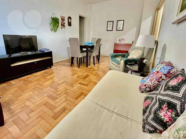 Apartamento venda em Região Praias da Baía, Niterói