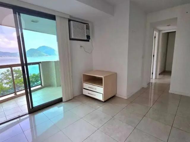 Apartamento venda em Região Praias da Baía, Niterói