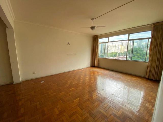 Apartamento venda em Morro do Palácio, Niterói