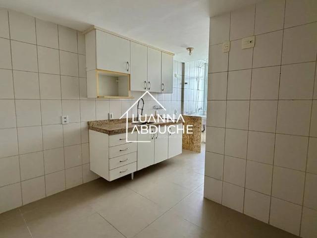 Apartamento venda em Região Oceânica, Niterói