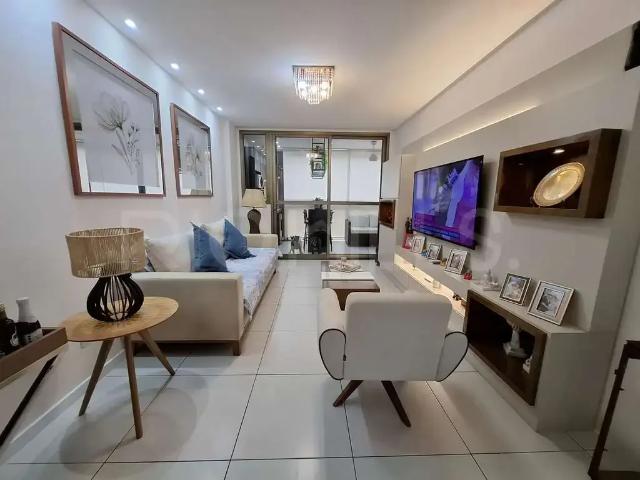 Apartamento venda em Região Oceânica, Niterói
