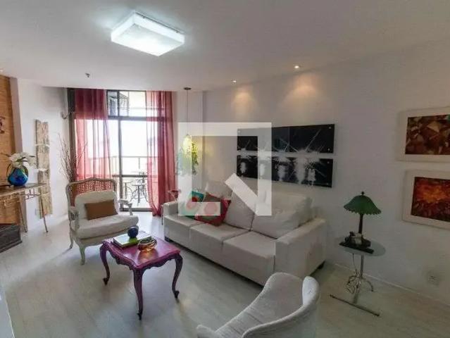 Apartamento venda em Região Praias da Baía, Niterói