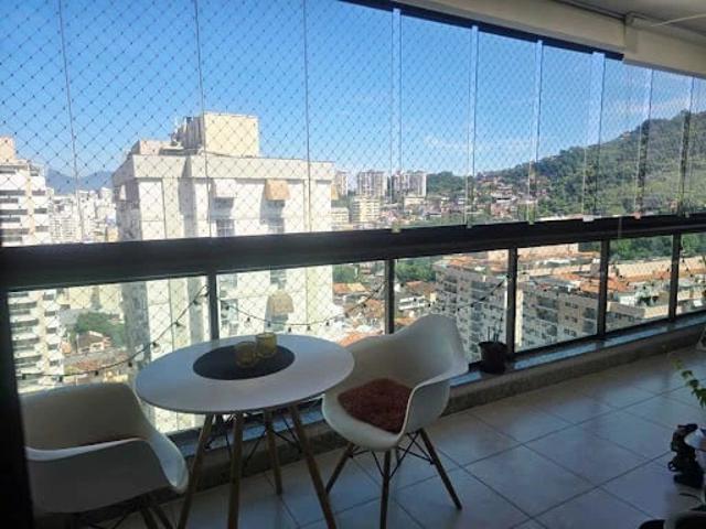 Apartamento venda em Região Praias da Baía, Niterói