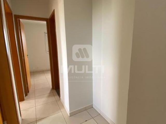 Apartamento venda em Região Geográfica Imediata de Uberlândia, Oliveira Fortes