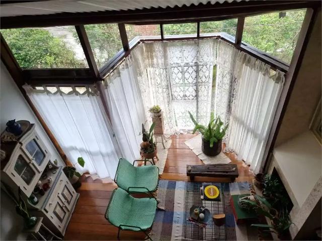Apartamento venda em Região Geográfica Imediata de Nova Friburgo, Nova Friburgo