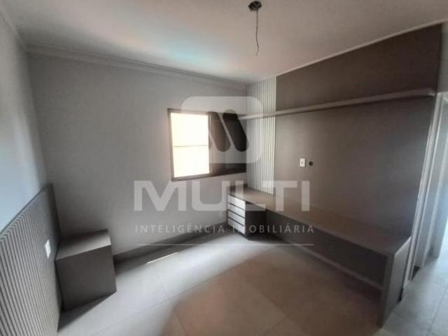 Apartamento venda em Região Geográfica Imediata de Uberlândia, Oliveira Fortes