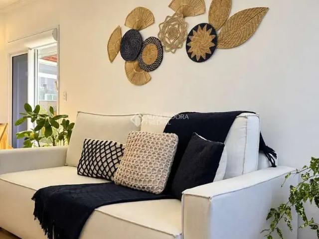 Apartamento venda em Enseada de Brito, Palhoça