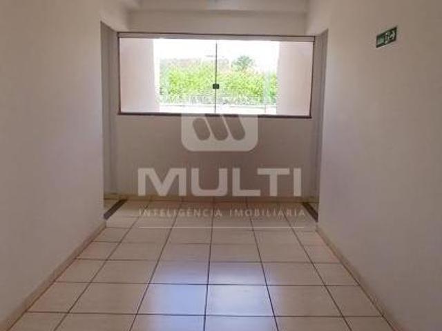 Apartamento venda em Região Geográfica Imediata de Uberlândia, Oliveira Fortes