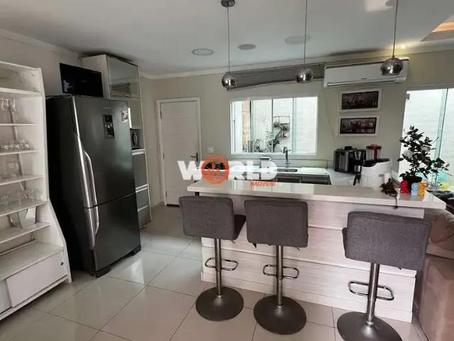 Apartamento venda em Região Geográfica Imediata de Paranaguá, Paranaguá