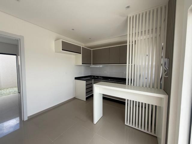 Apartamento venda em Paranaguá, Região Geográfica Intermediária de Curitiba