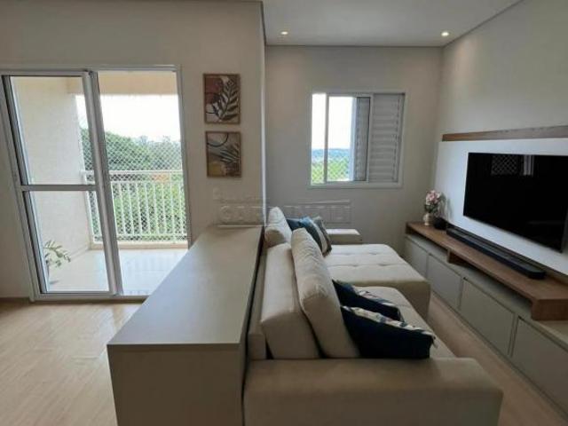 Apartamento venda em Vila Nery, São Carlos