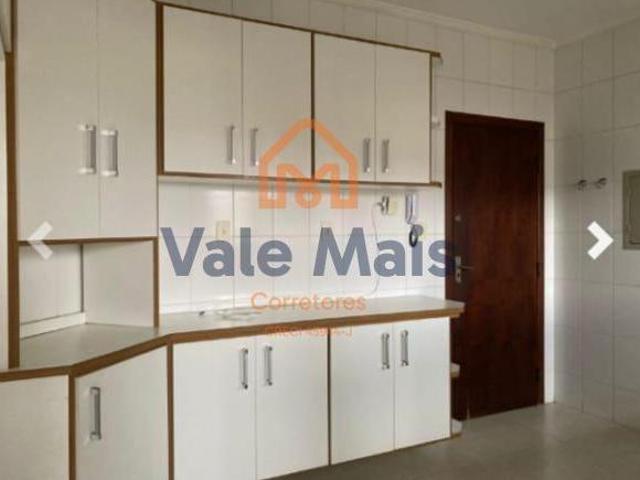 Apartamento venda em Guaratinguetá