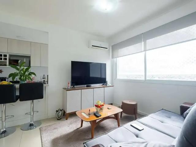 Apartamento venda em Região Geográfica Imediata de Pelotas, Aglomeração Urbana do Sul