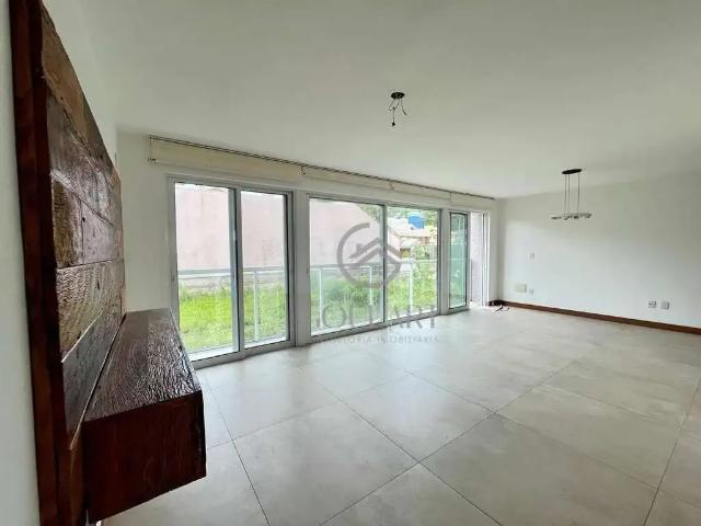 Apartamento venda em Região Geográfica Imediata de Pelotas, Aglomeração Urbana do Sul
