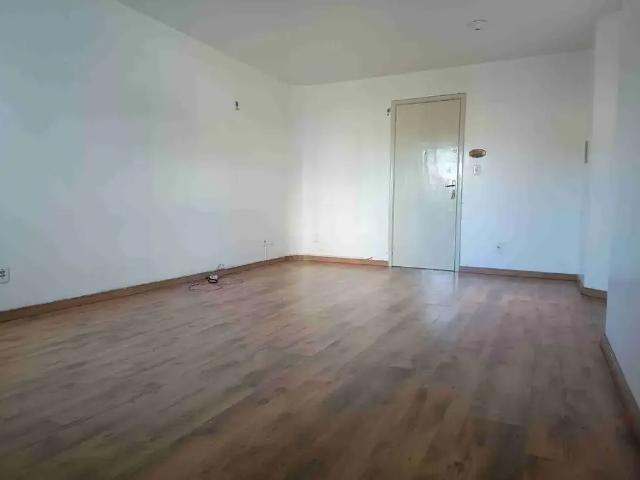 Apartamento venda em Região Geográfica Imediata de Pelotas, Aglomeração Urbana do Sul