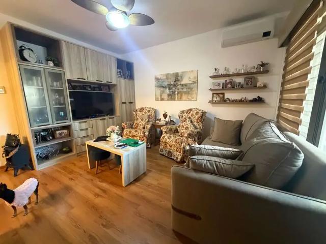 Apartamento venda em Região Geográfica Imediata de Pelotas, Aglomeração Urbana do Sul