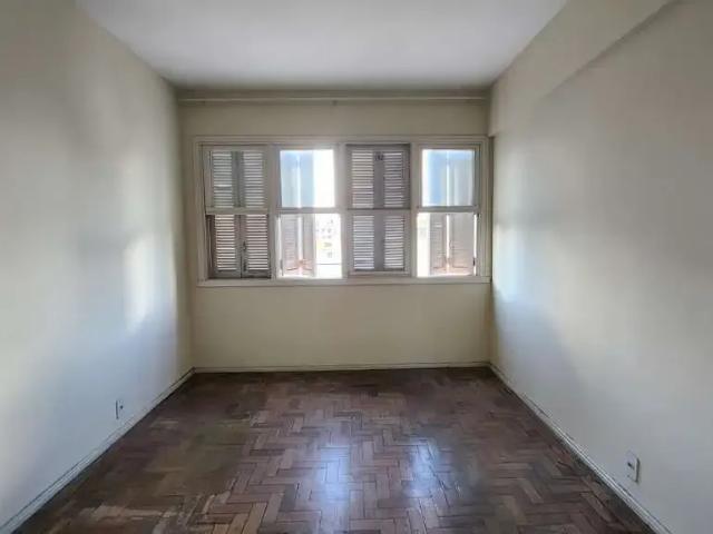 Apartamento venda em Região Geográfica Imediata de Pelotas, Aglomeração Urbana do Sul