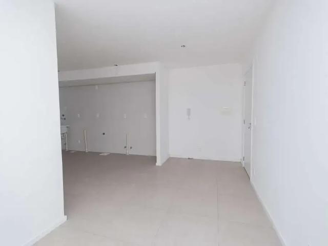 Apartamento venda em Região Geográfica Imediata de Pelotas, Aglomeração Urbana do Sul
