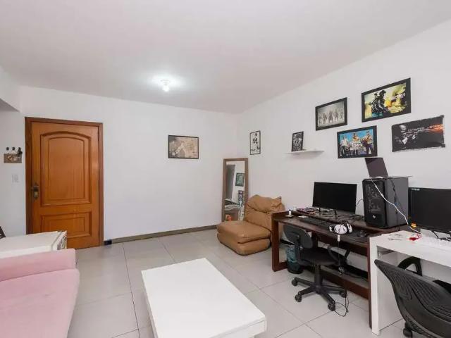 Apartamento venda em Região Geográfica Imediata de Pelotas, Aglomeração Urbana do Sul