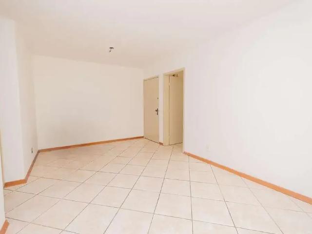 Apartamento venda em Região Geográfica Imediata de Pelotas, Aglomeração Urbana do Sul