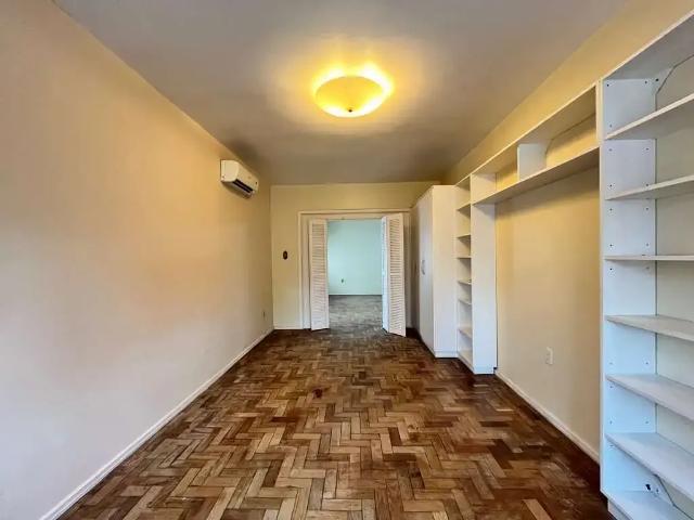Apartamento venda em Região Geográfica Imediata de Pelotas, Aglomeração Urbana do Sul