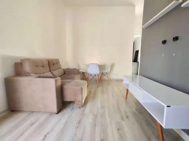 Apartamento venda em Região Geográfica Imediata de Pelotas, Aglomeração Urbana do Sul