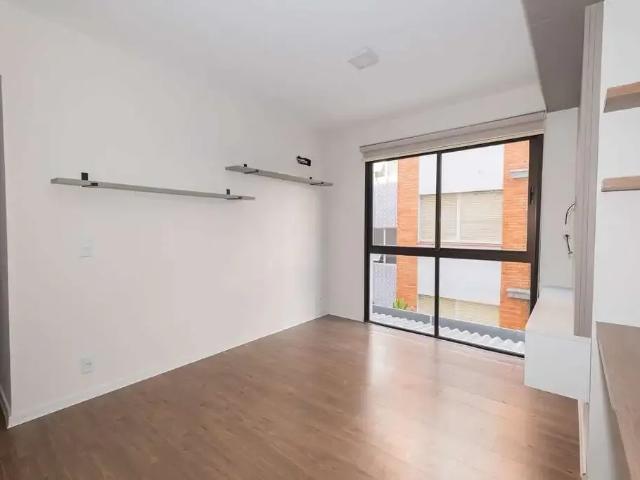Apartamento venda em Região Geográfica Imediata de Pelotas, Aglomeração Urbana do Sul