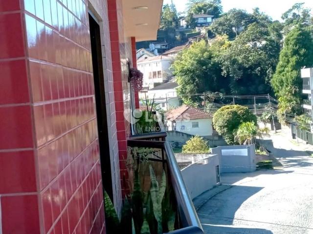 Apartamento venda em Petrópolis