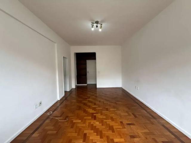 Apartamento venda em Região Geográfica Imediata de Petrópolis, Região Metropolitana do Rio de Janeiro