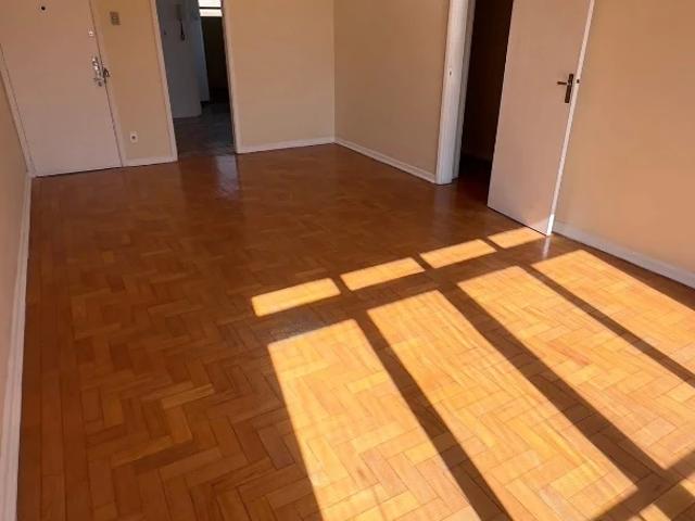 Apartamento venda em Petrópolis