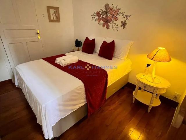 Apartamento venda em Petrópolis, Região Geográfica Intermediária de Petrópolis