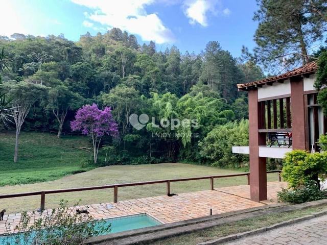 Apartamento venda em Itaipava, Petrópolis