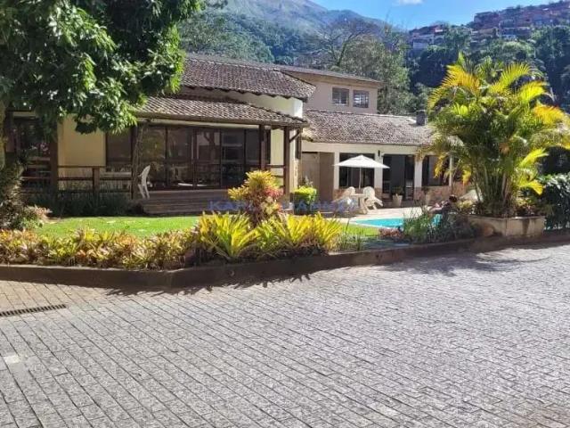 Apartamento venda em Região Geográfica Imediata de Petrópolis, Região Metropolitana do Rio de Janeiro