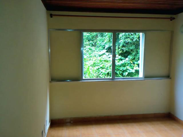Apartamento venda em Região Geográfica Imediata de Petrópolis, Região Metropolitana do Rio de Janeiro