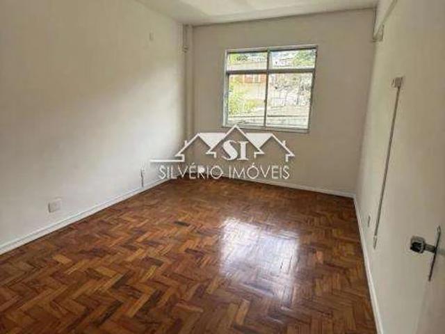 Apartamento venda em Petrópolis, Região Geográfica Intermediária de Petrópolis
