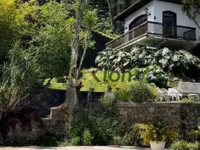 Apartamento venda em Região Geográfica Imediata de Petrópolis, Região Metropolitana do Rio de Janeiro