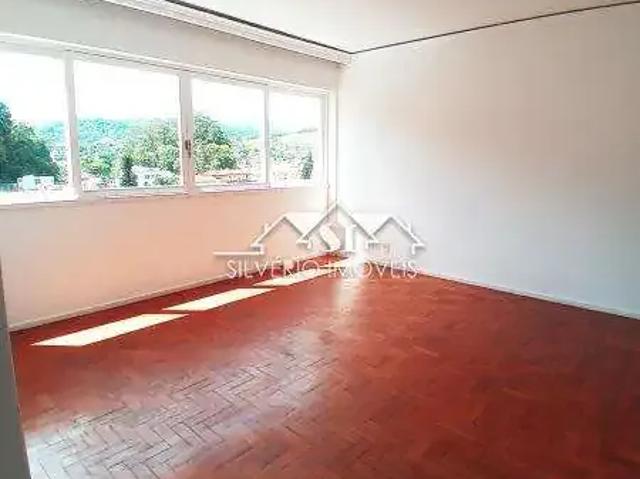 Apartamento venda em Região Geográfica Imediata de Petrópolis, Região Metropolitana do Rio de Janeiro