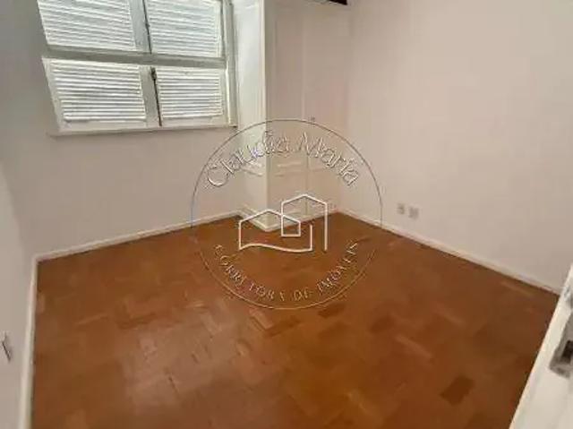 Apartamento venda em Região Geográfica Imediata de Petrópolis, Região Metropolitana do Rio de Janeiro