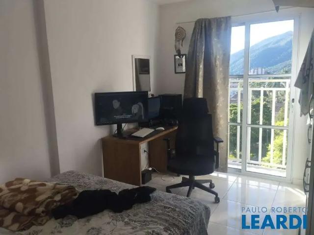 Apartamento venda em Jardim Kenedy I, Poços de Caldas