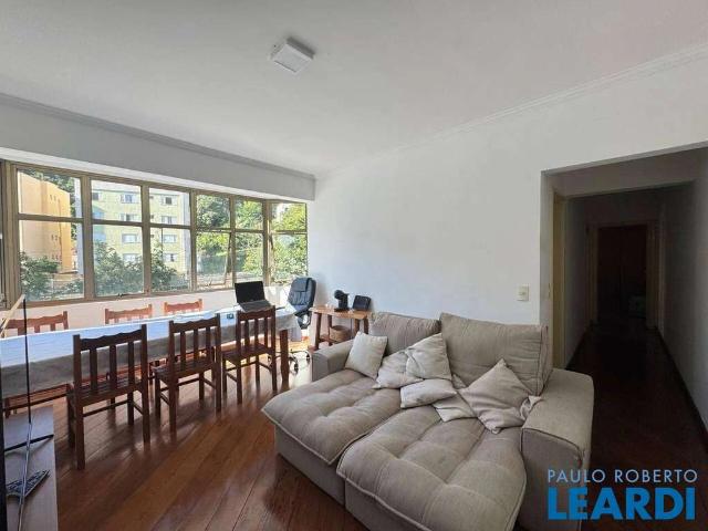 Apartamento venda em Parque Industrial Elyseu Angelo Togni, Poços de Caldas