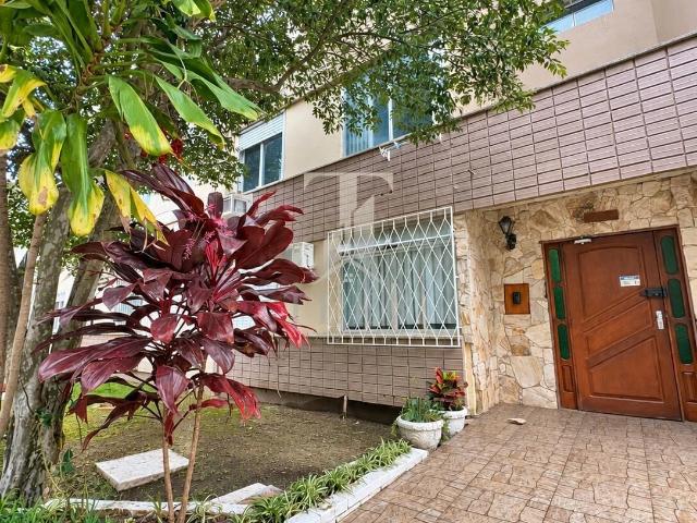 Apartamento venda em Cavalhada, Porto Alegre