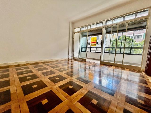 Apartamento venda em Centro Histórico, Porto Alegre