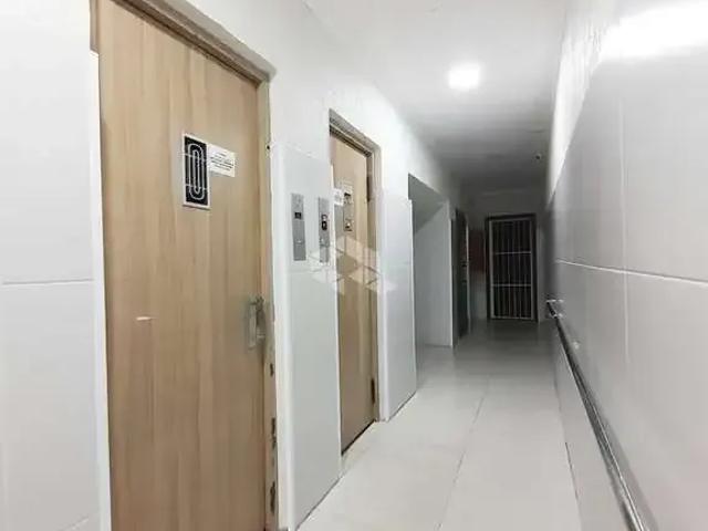 Apartamento venda em Floresta, Porto Alegre