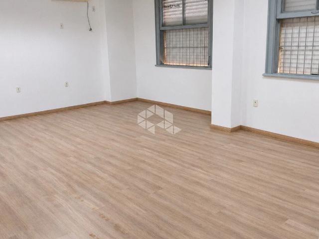 Apartamento venda em Floresta, Porto Alegre