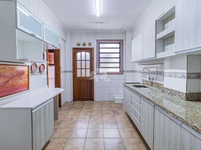 Apartamento venda em Floresta, Porto Alegre