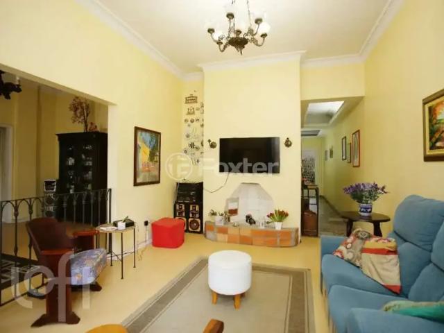 Apartamento venda em Floresta, Porto Alegre